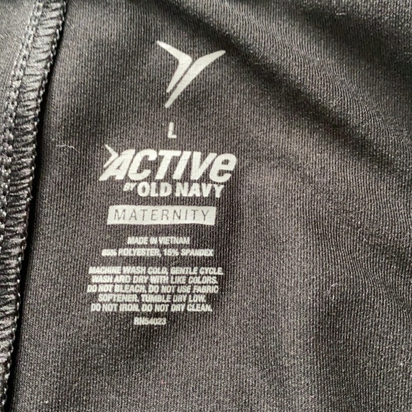 Women’s Old Navy Active Maternity jacket Large - Picture 5 of 7